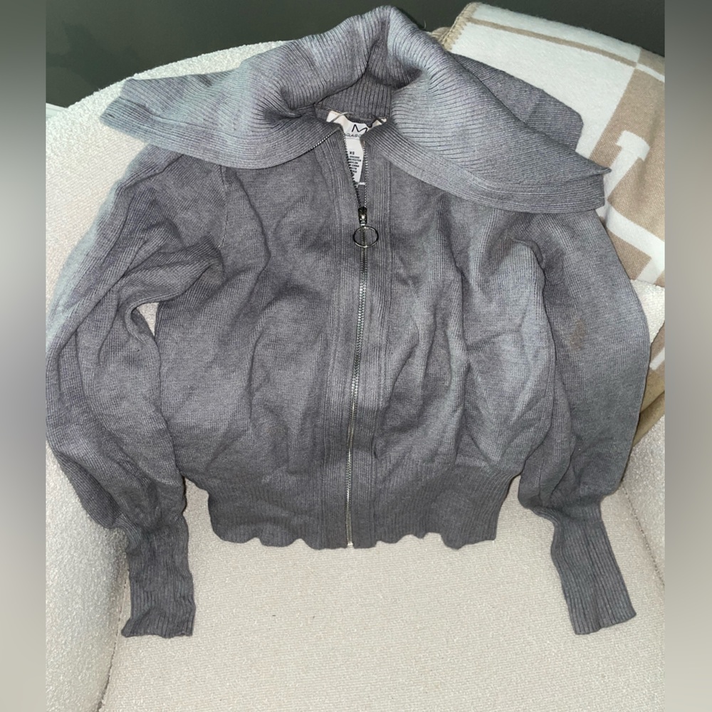 Magaschoni Gray Zip Up‎ Sweater
